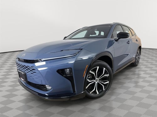 2025 Toyota Crown Signia XLE