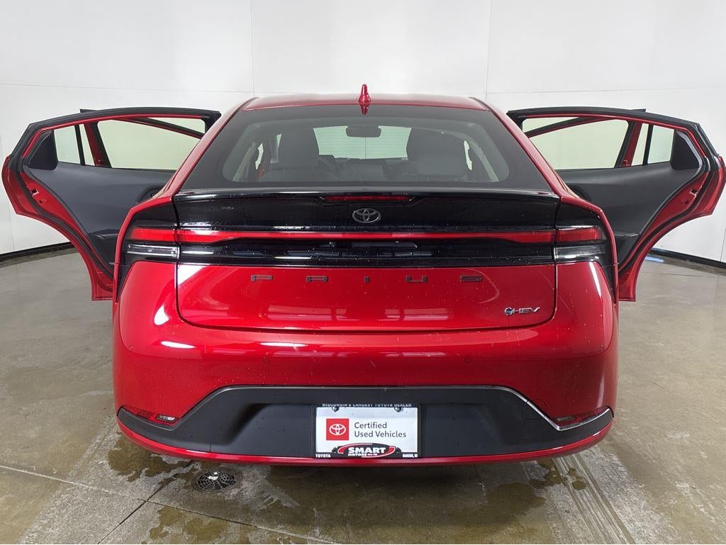 2023 Toyota Prius LE
