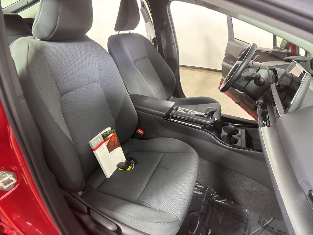 2023 Toyota Prius LE