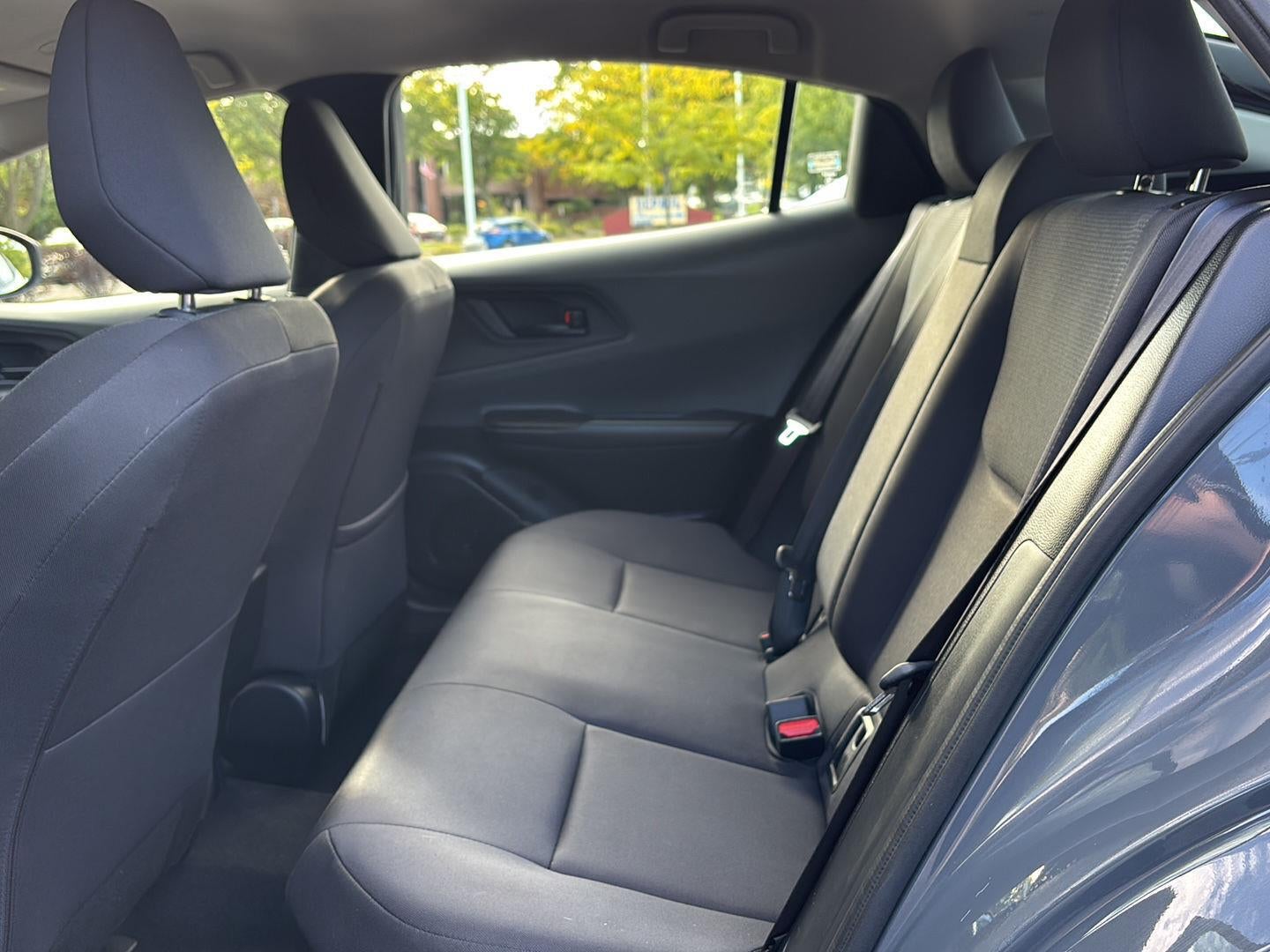 2024 Toyota Prius LE (Natl)