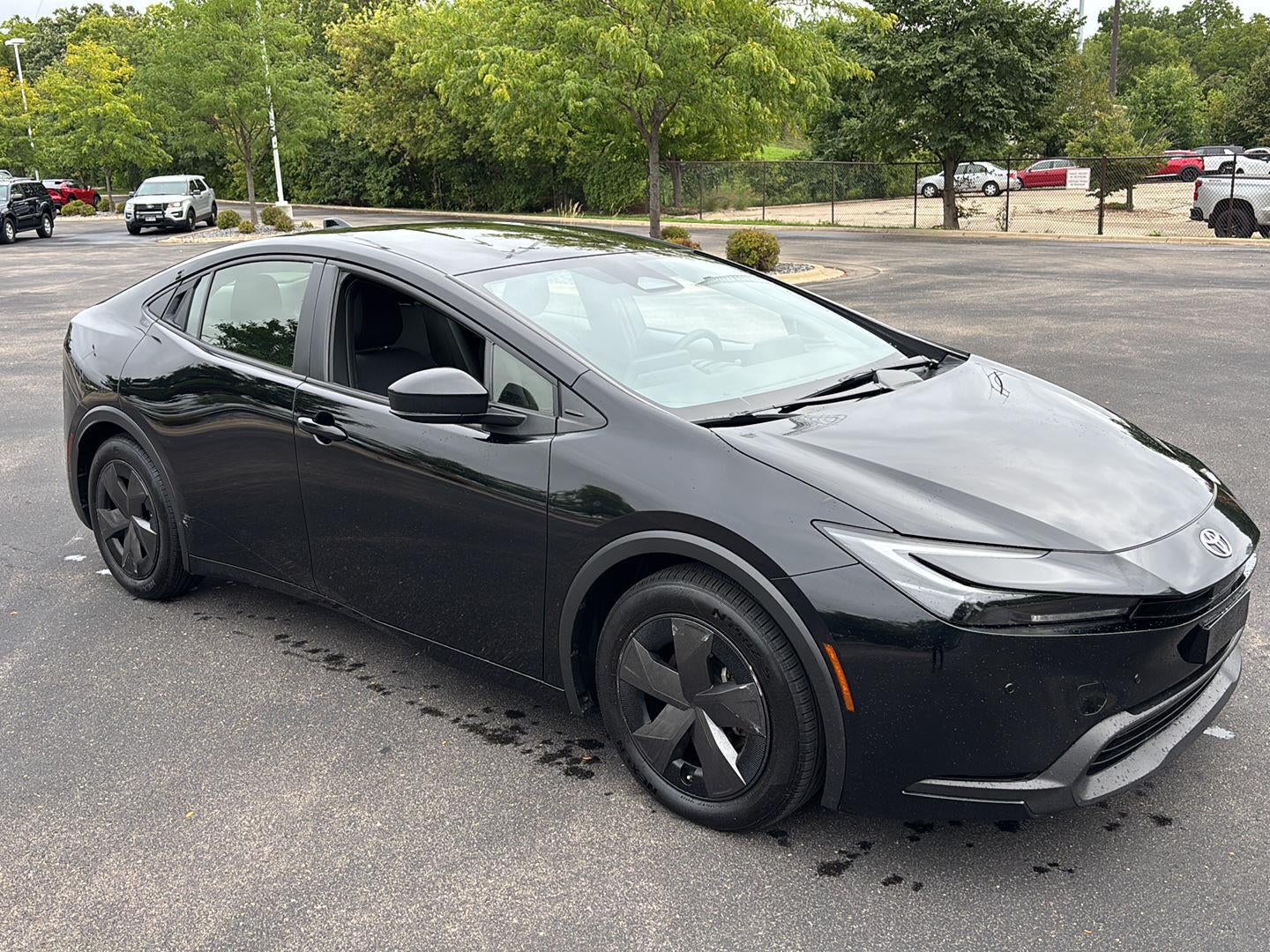 2024 Toyota Prius LE (Natl)