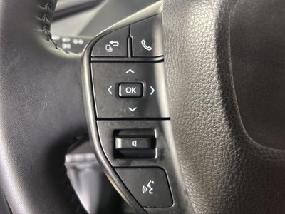 2025 Toyota Prius LE (Natl)