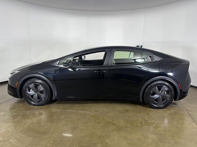 2025 Toyota Prius LE (Natl)