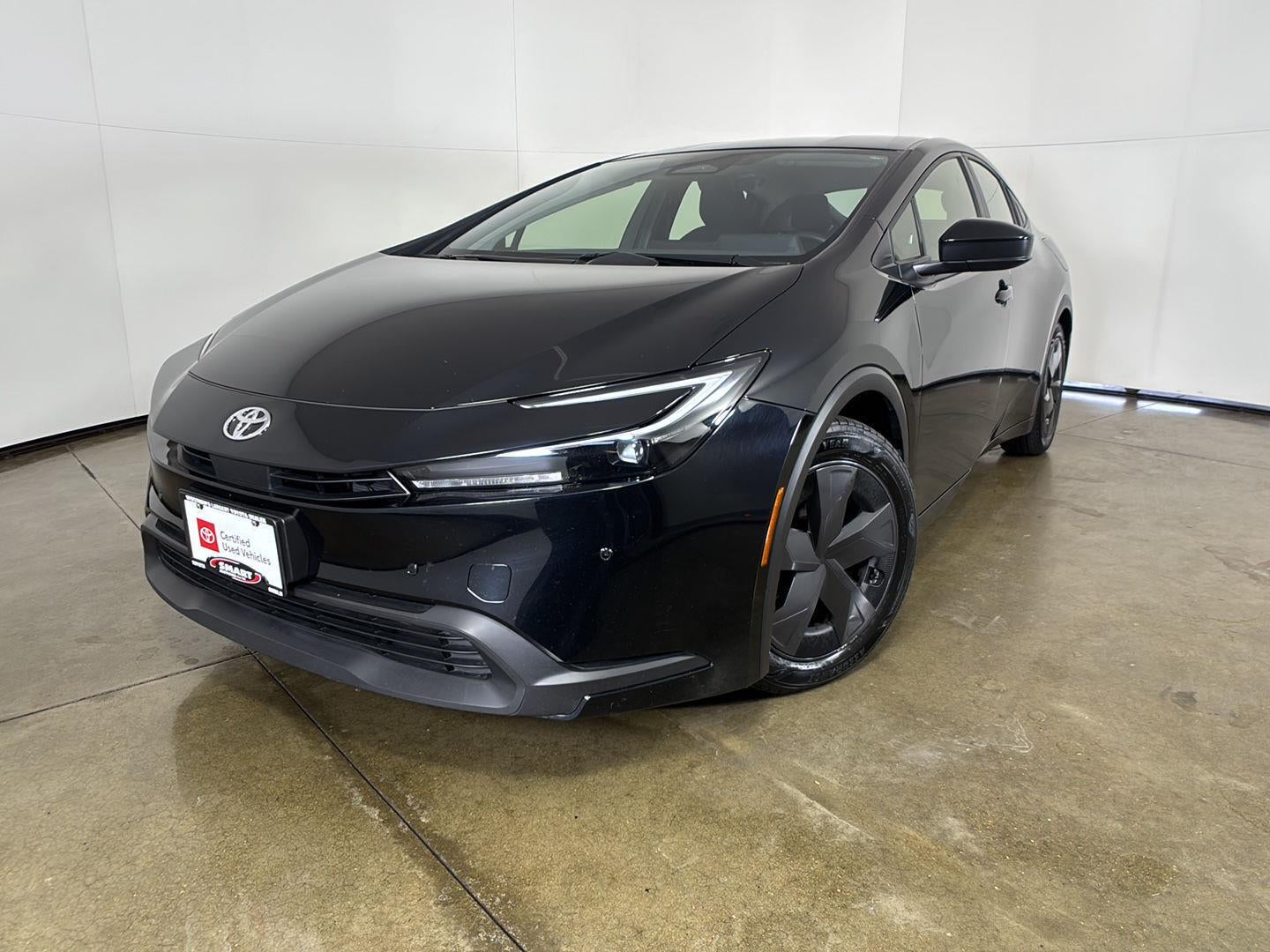 2025 Toyota Prius LE (Natl)
