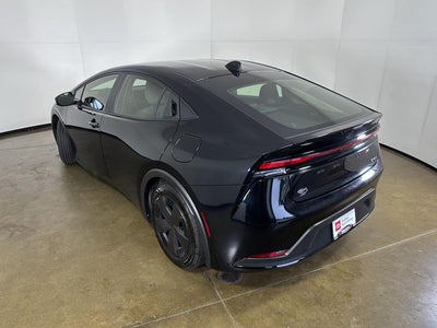 2025 Toyota Prius LE (Natl)
