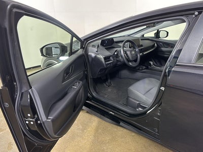 2025 Toyota Prius LE (Natl)