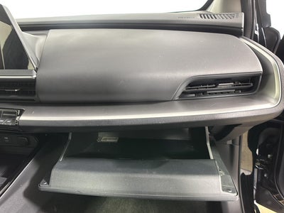 2025 Toyota Prius LE (Natl)