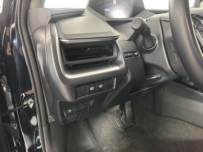 2025 Toyota Prius LE (Natl)