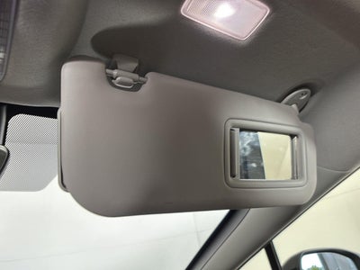 2025 Toyota Prius LE (Natl)