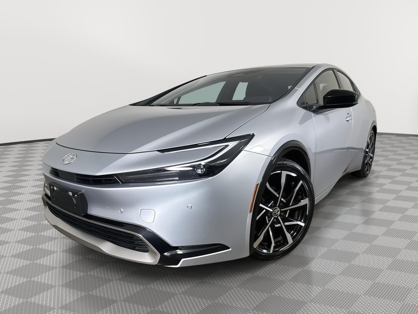 2025 Toyota Prius Plug-In Hybrid XSE