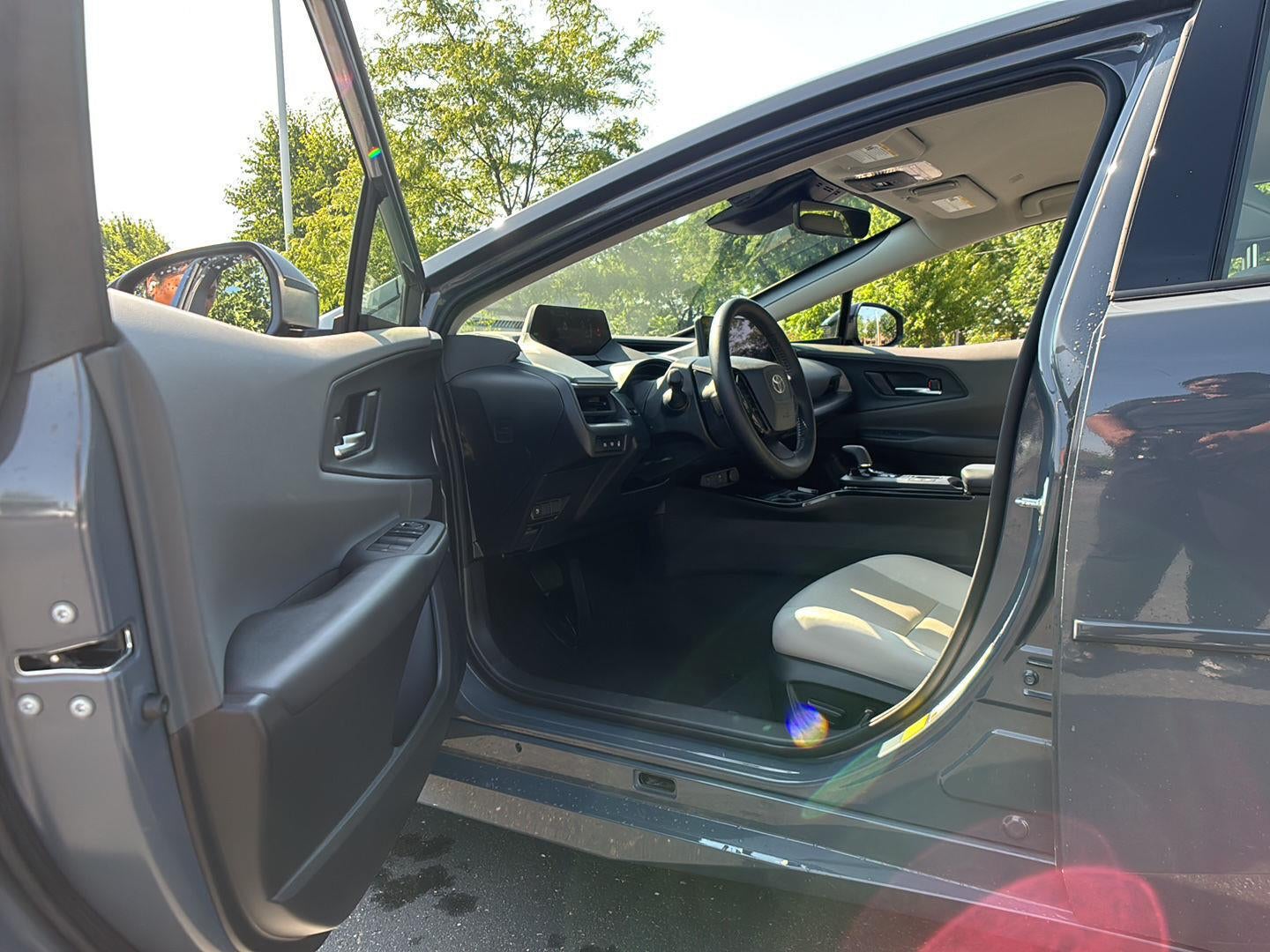 2025 Toyota Prius XLE