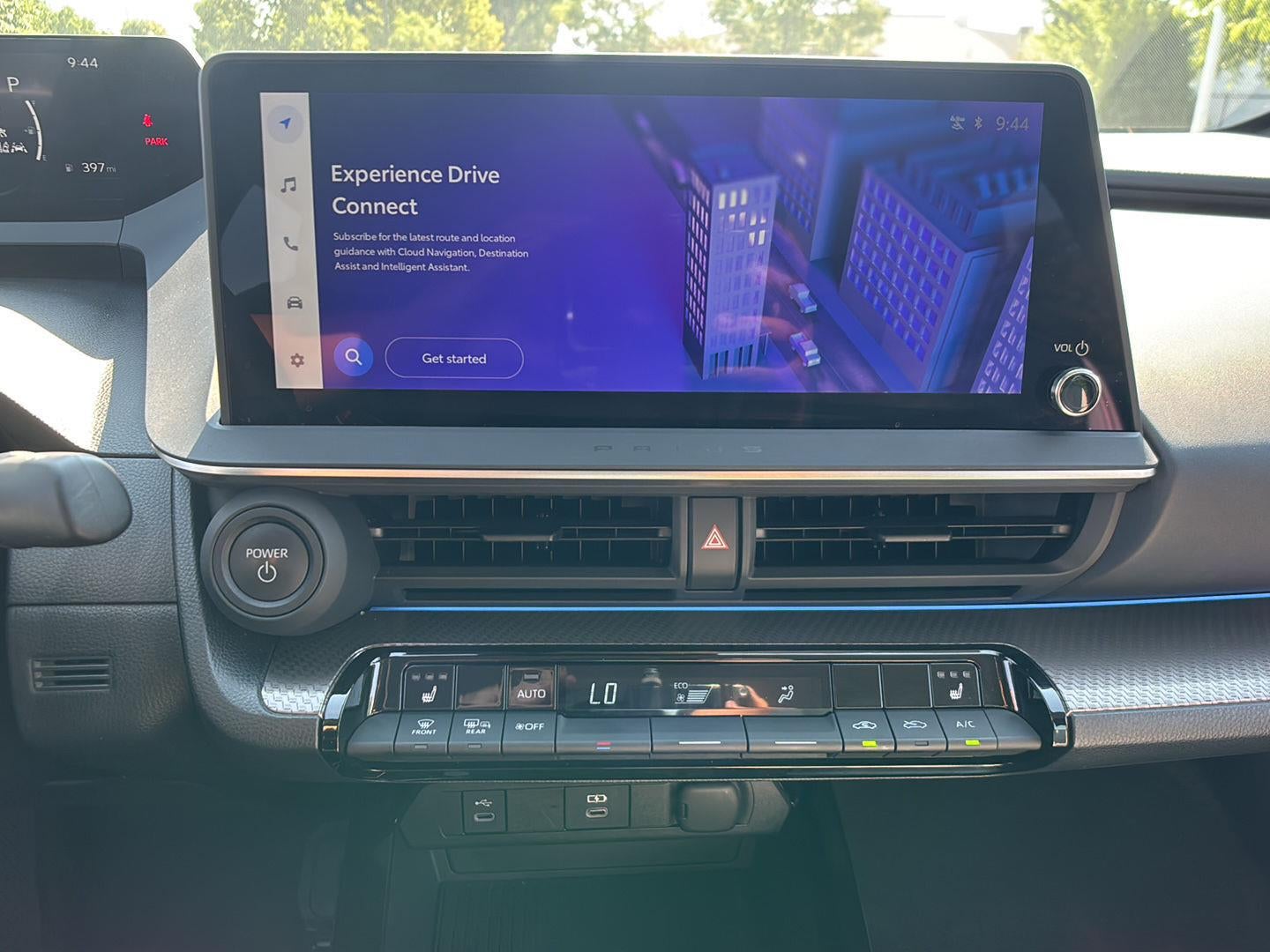 2025 Toyota Prius XLE