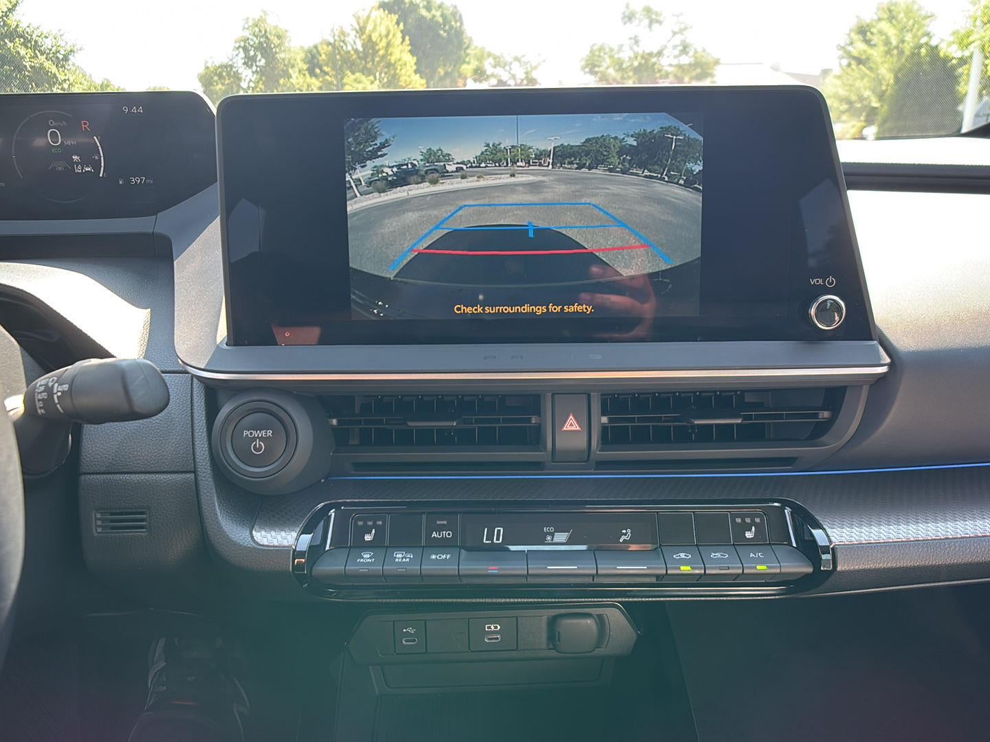 2025 Toyota Prius XLE