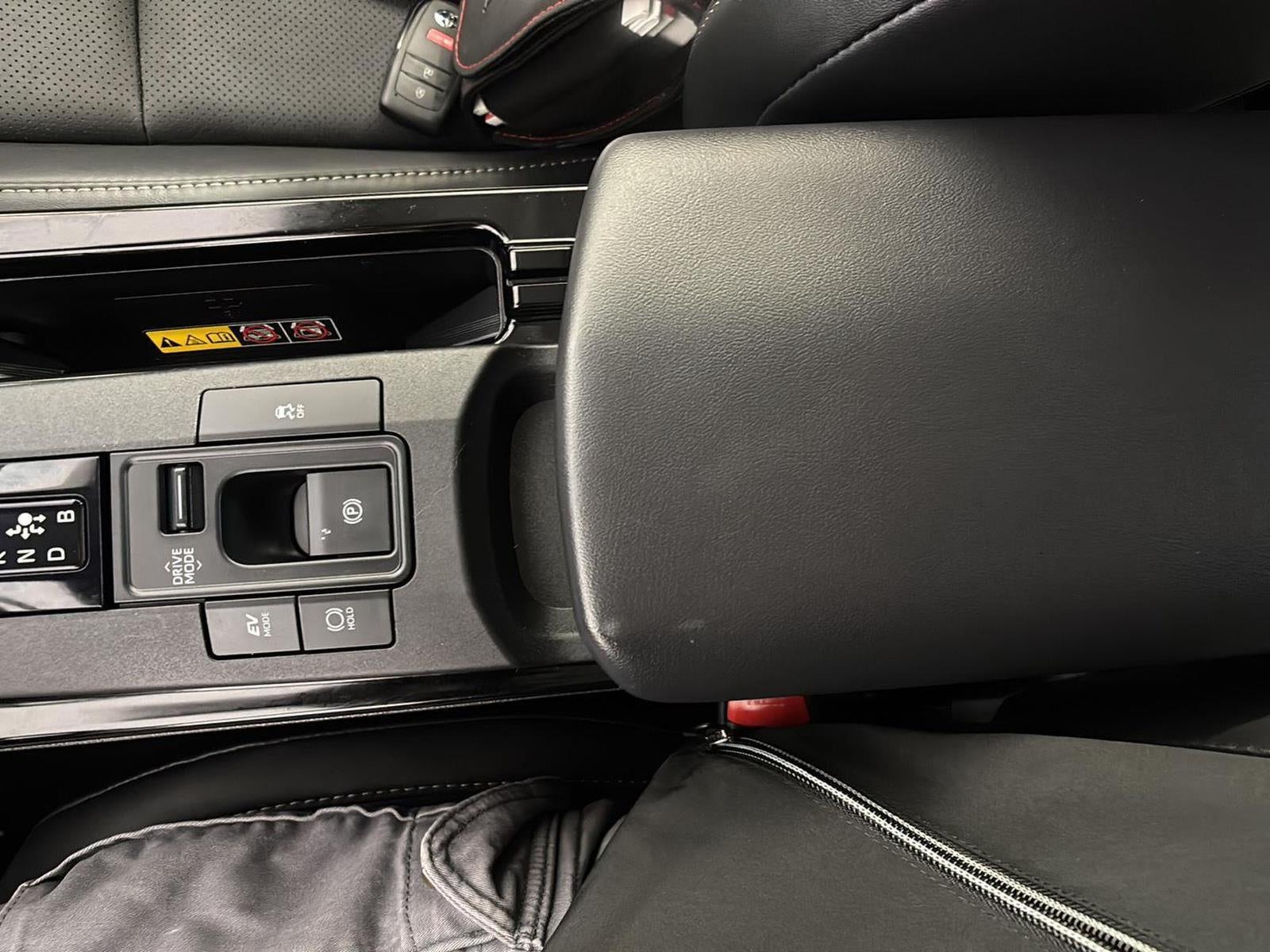 2024 Toyota Prius XLE