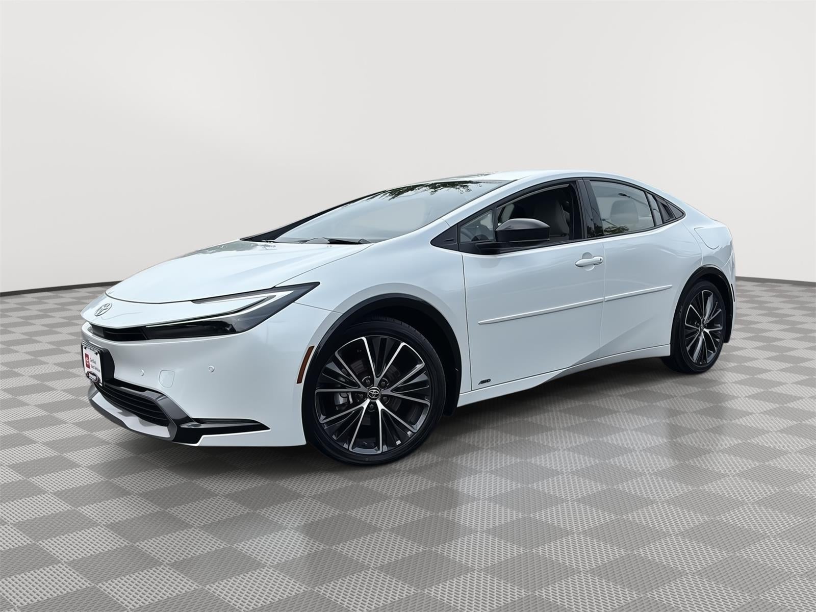 2025 Toyota Prius XLE