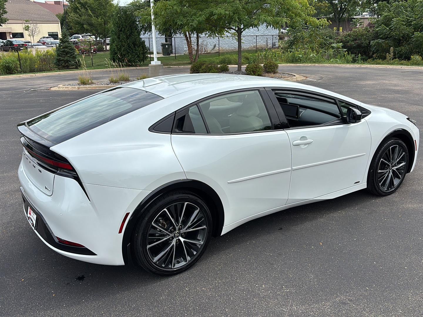 2025 Toyota Prius XLE