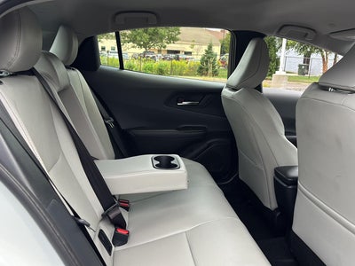 2025 Toyota Prius XLE
