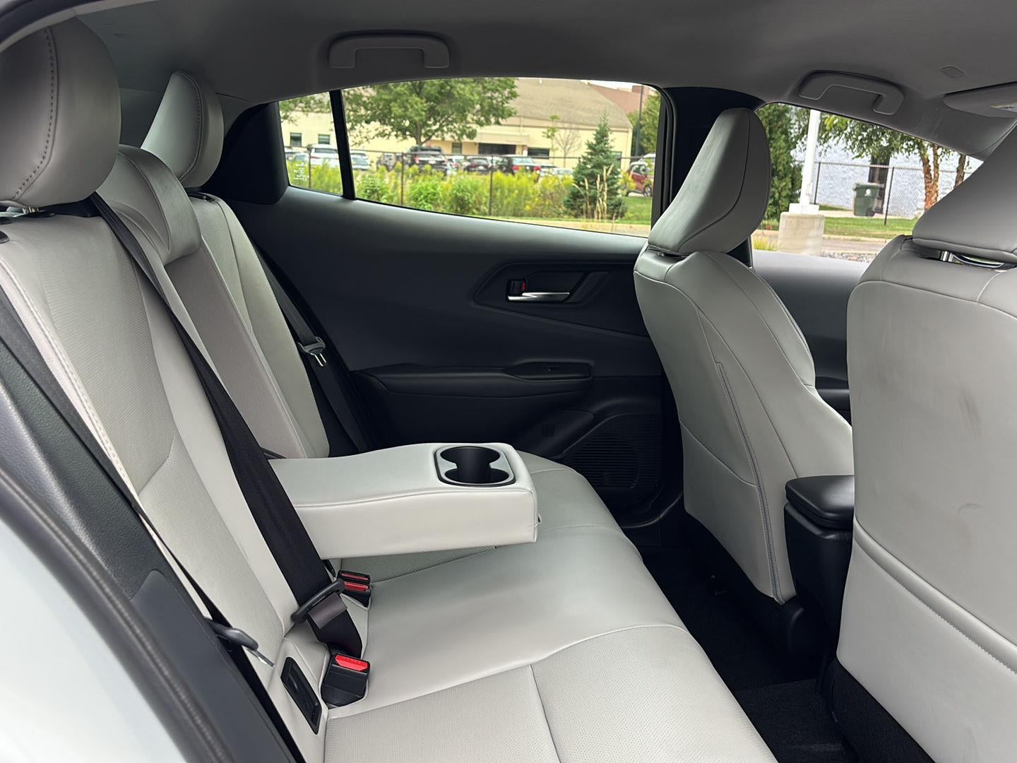 2025 Toyota Prius XLE
