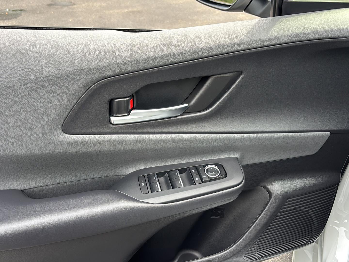 2025 Toyota Prius XLE
