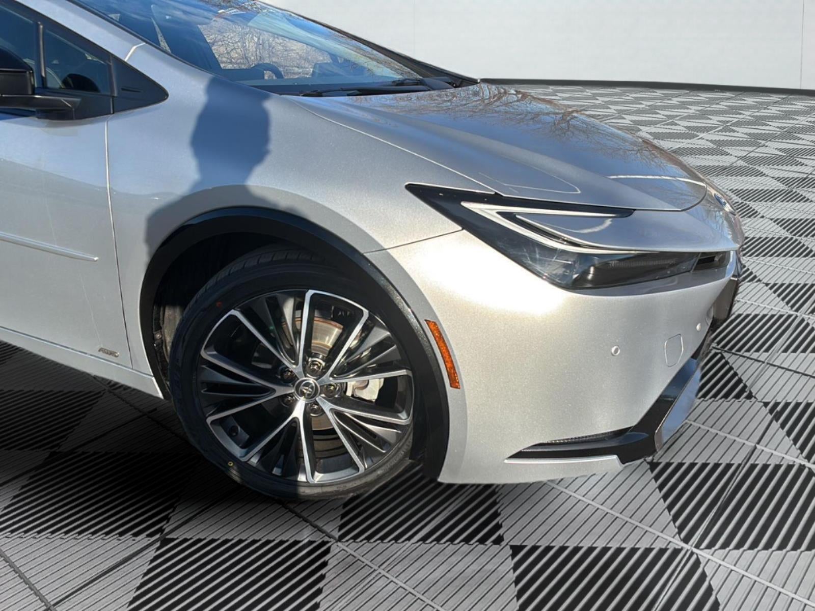 2023 Toyota Prius XLE