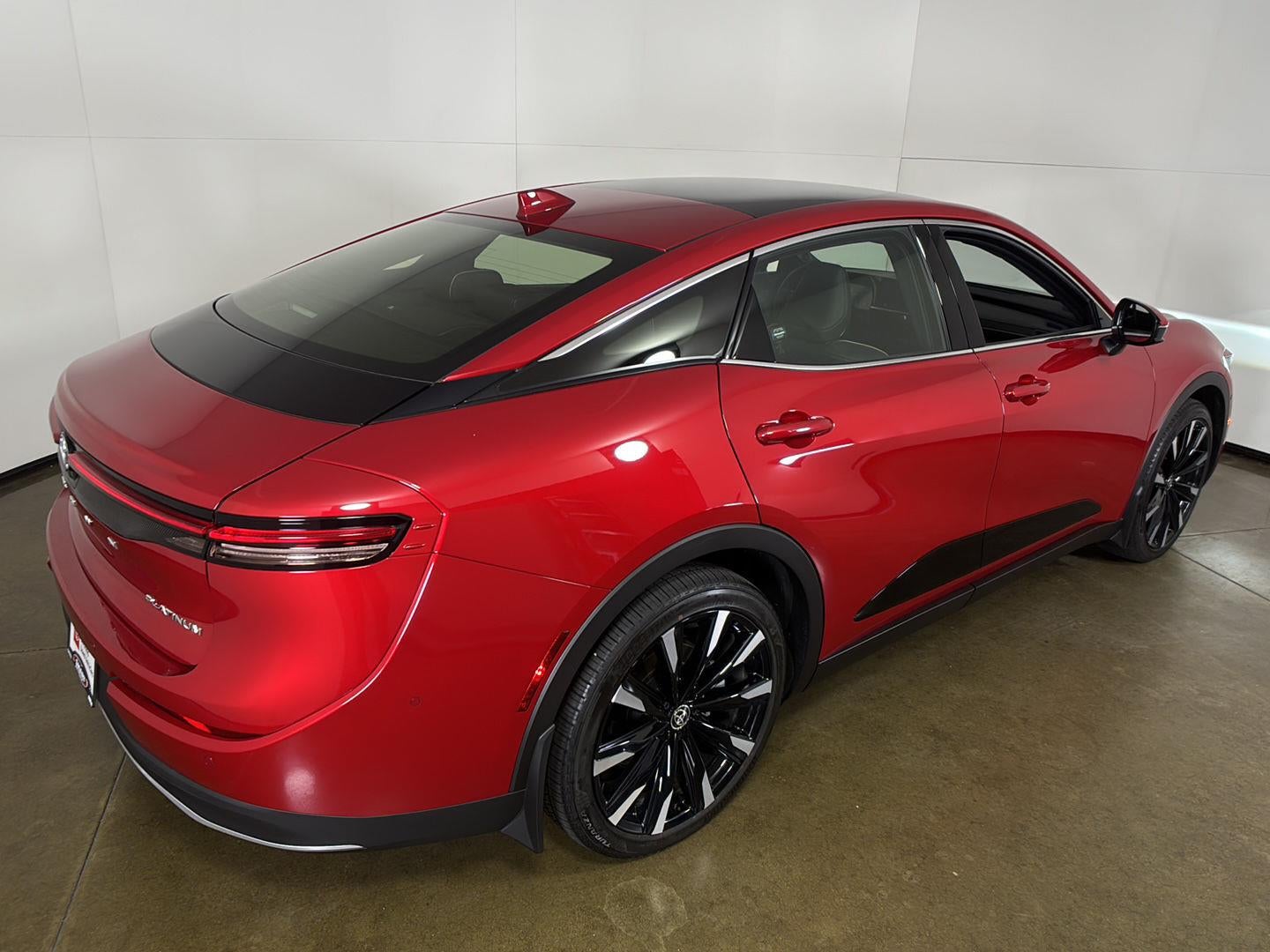 2023 Toyota Crown Platinum
