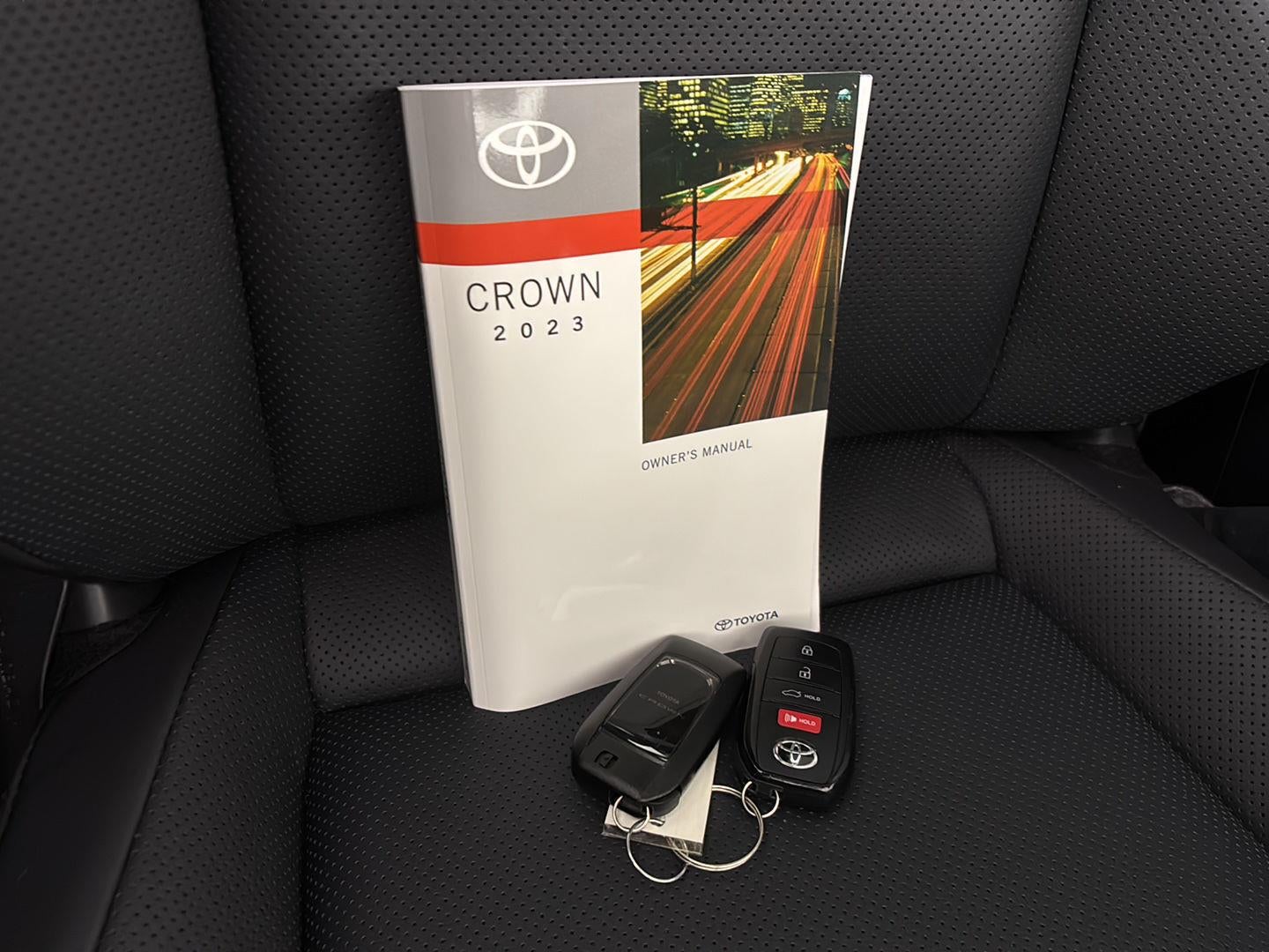 2023 Toyota Crown Platinum