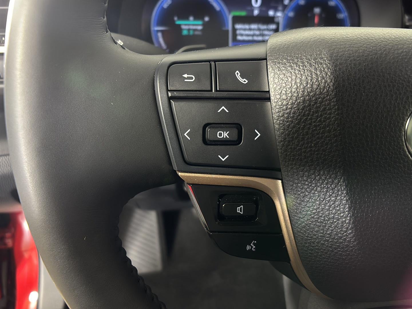 2023 Toyota Crown Platinum