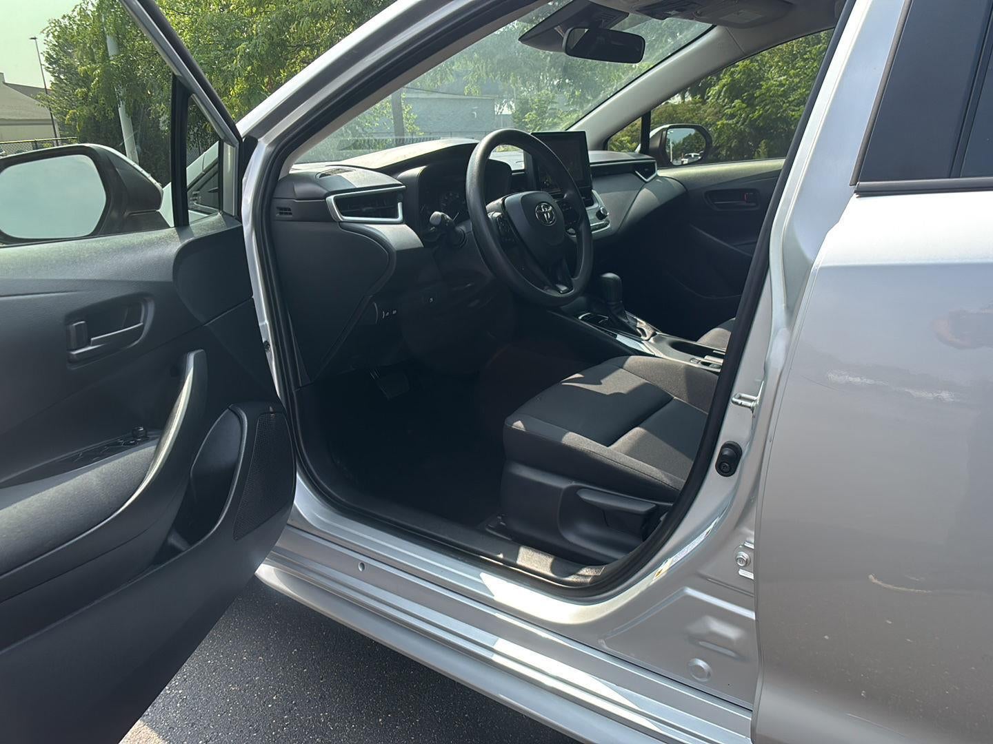 2025 Toyota Corolla Hybrid LE