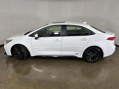 2025 Toyota Corolla Hybrid SE