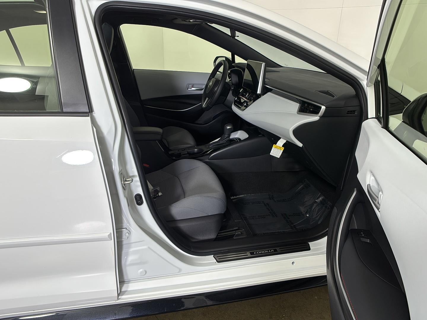 2025 Toyota Corolla Hybrid SE