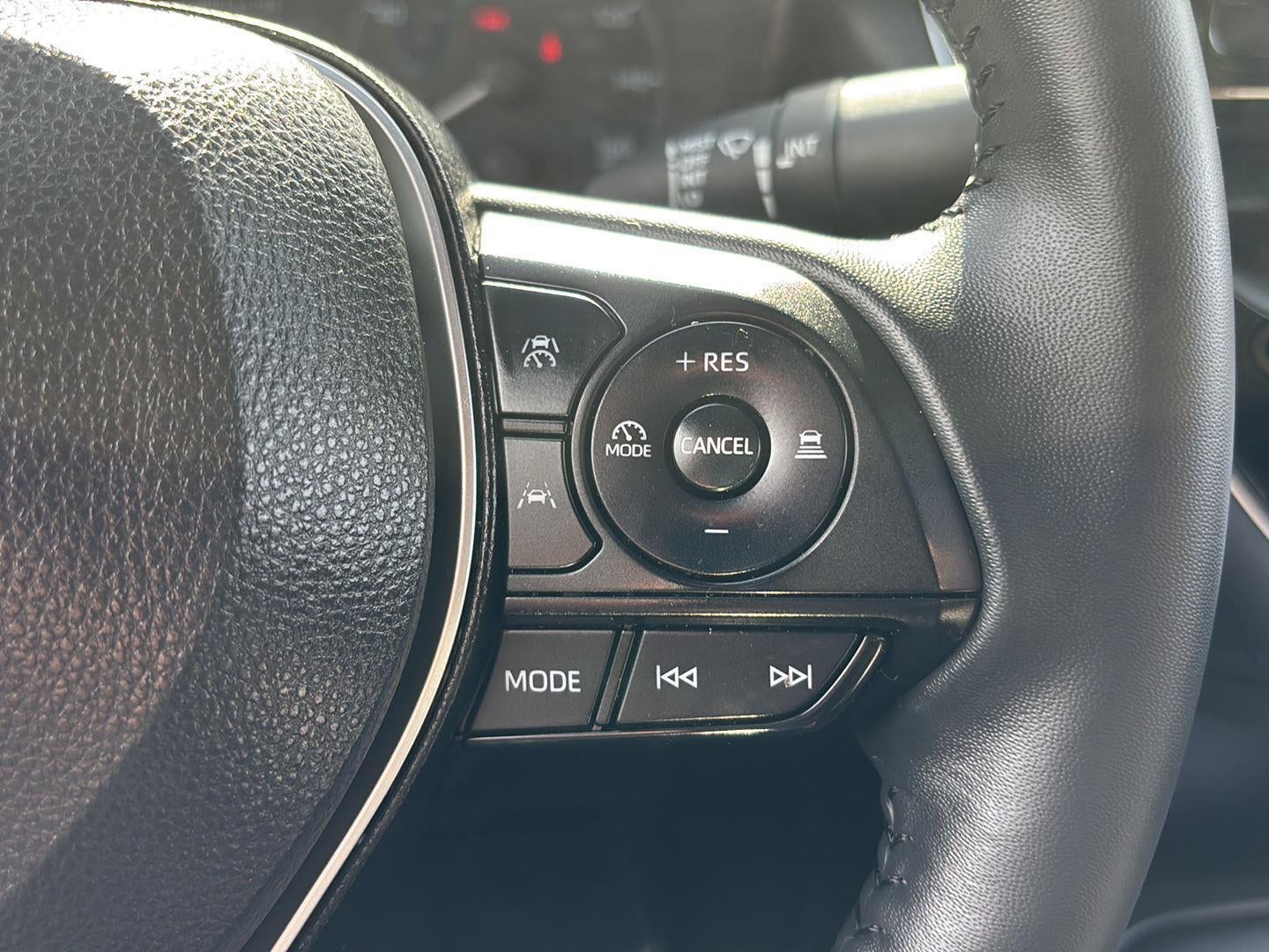 2024 Toyota Corolla Hybrid SE