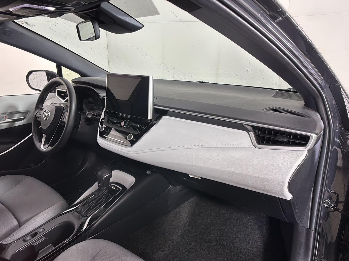 2025 Toyota Corolla Hybrid SE