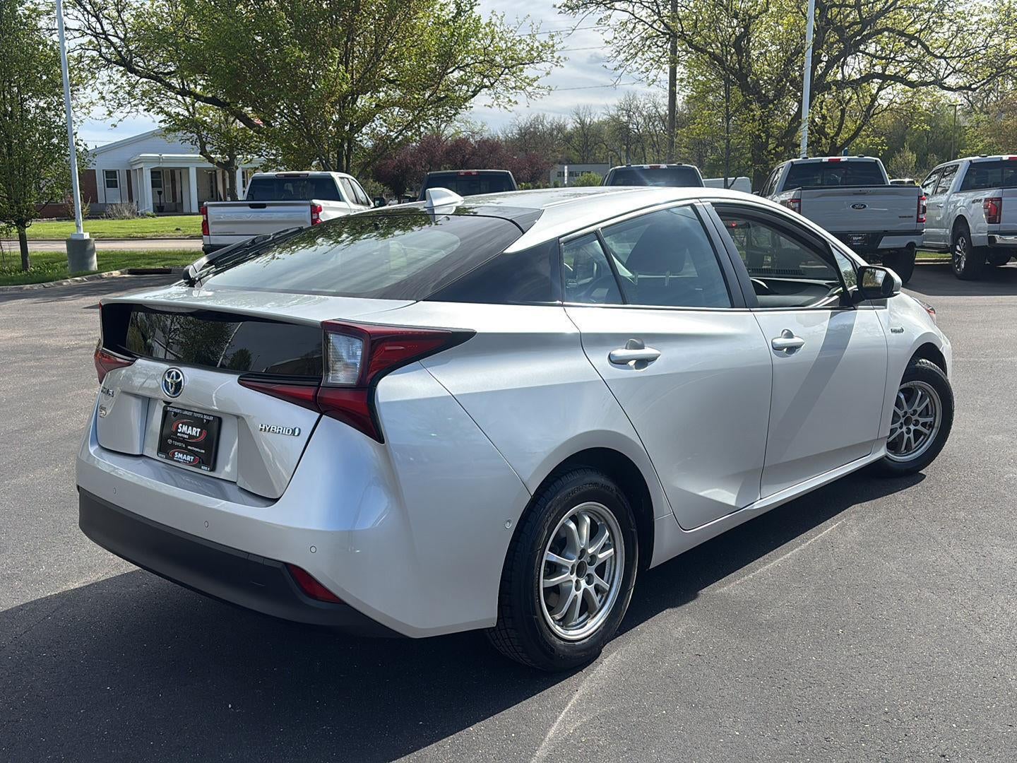 2022 Toyota Prius LE