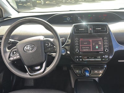 2022 Toyota Prius LE