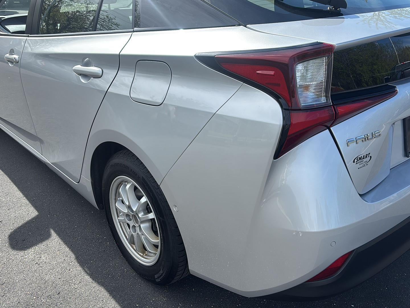 2022 Toyota Prius LE