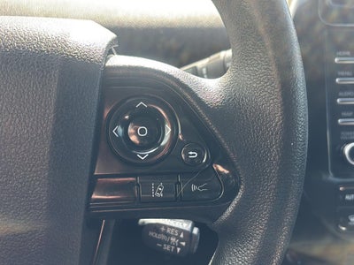 2022 Toyota Prius LE