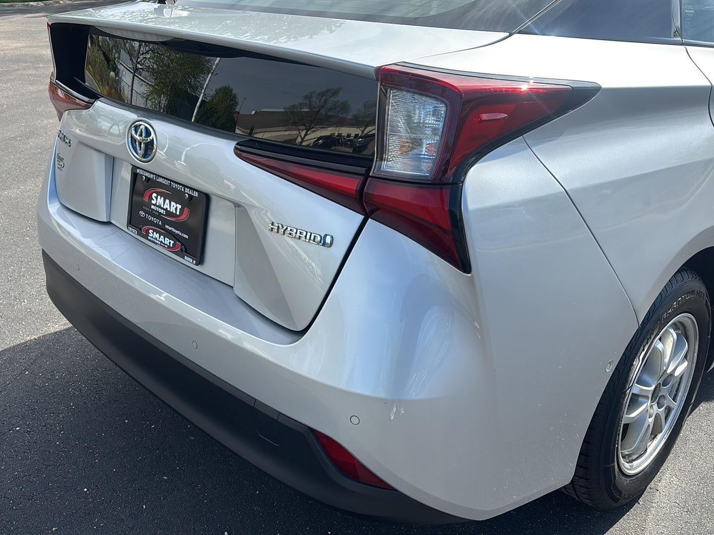 2022 Toyota Prius LE