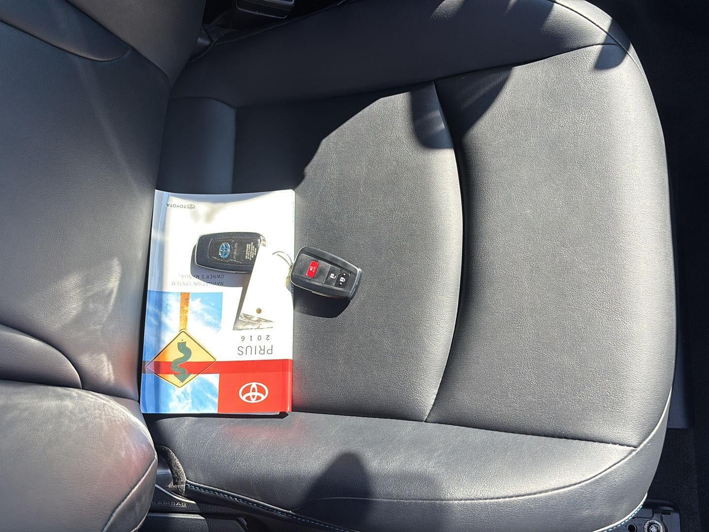 2016 Toyota Prius Three Touring