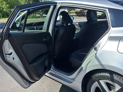 2016 Toyota Prius Three Touring