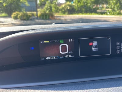 2016 Toyota Prius Three Touring