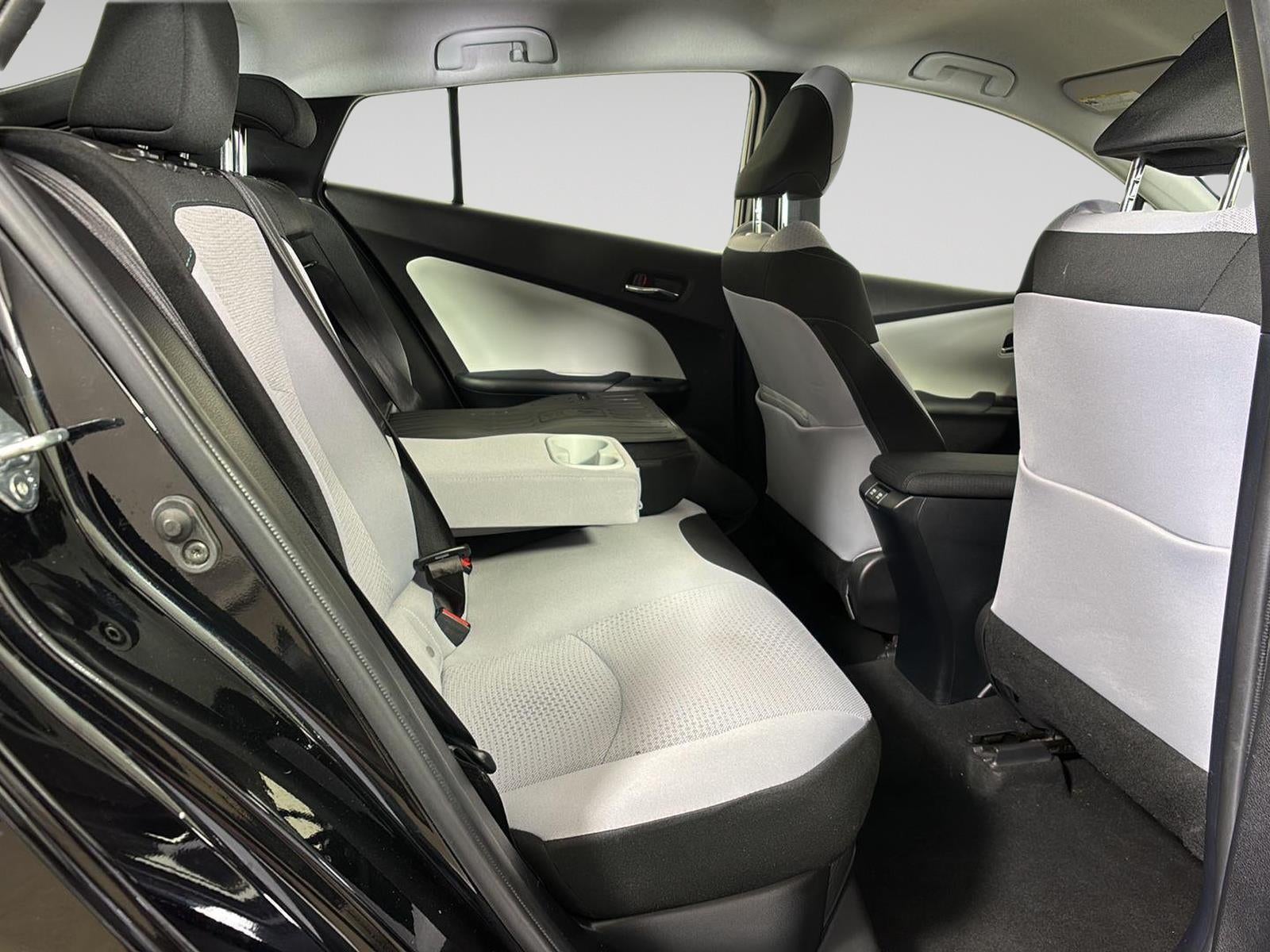 2019 Toyota Prius LE