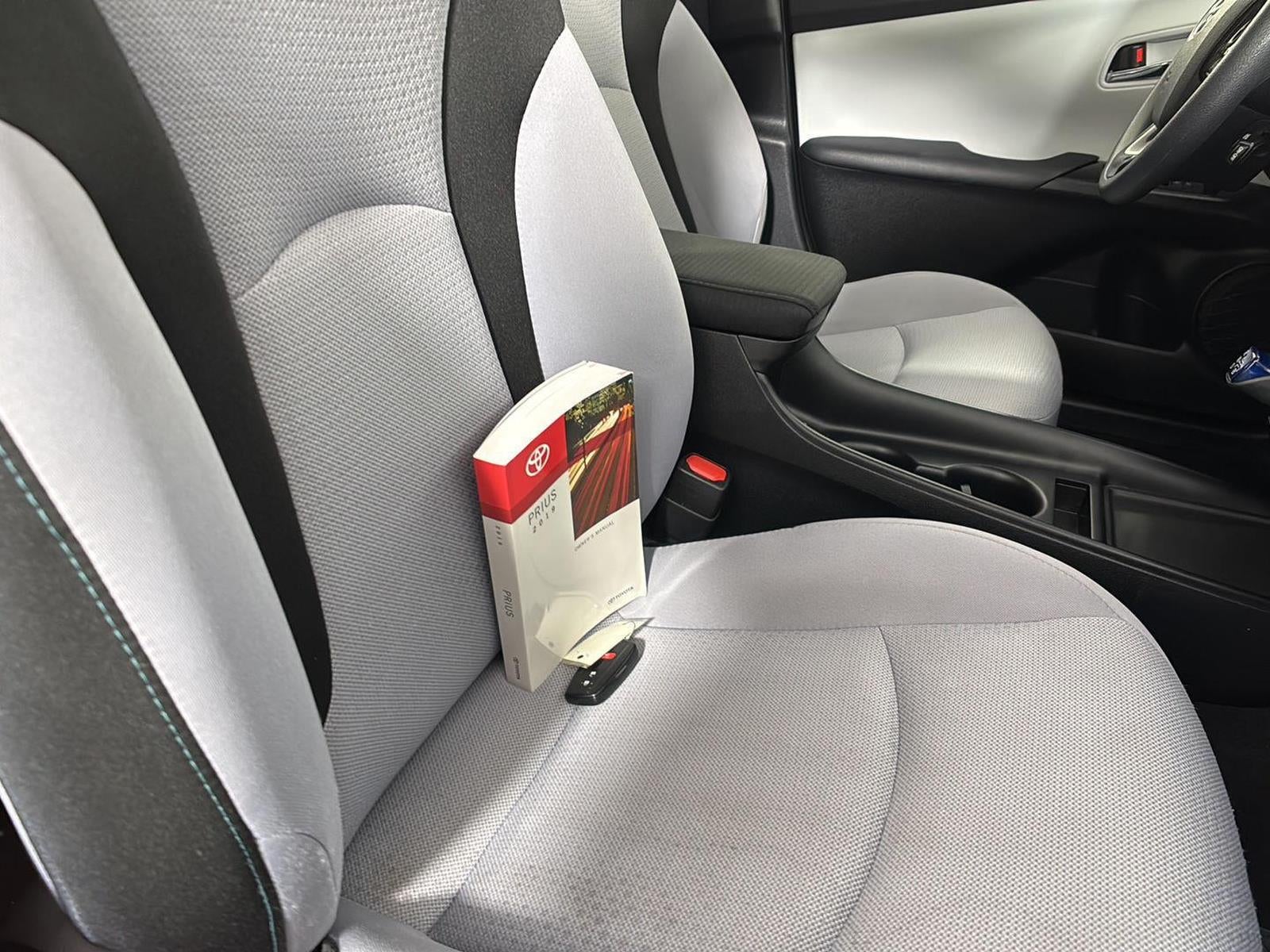 2019 Toyota Prius LE