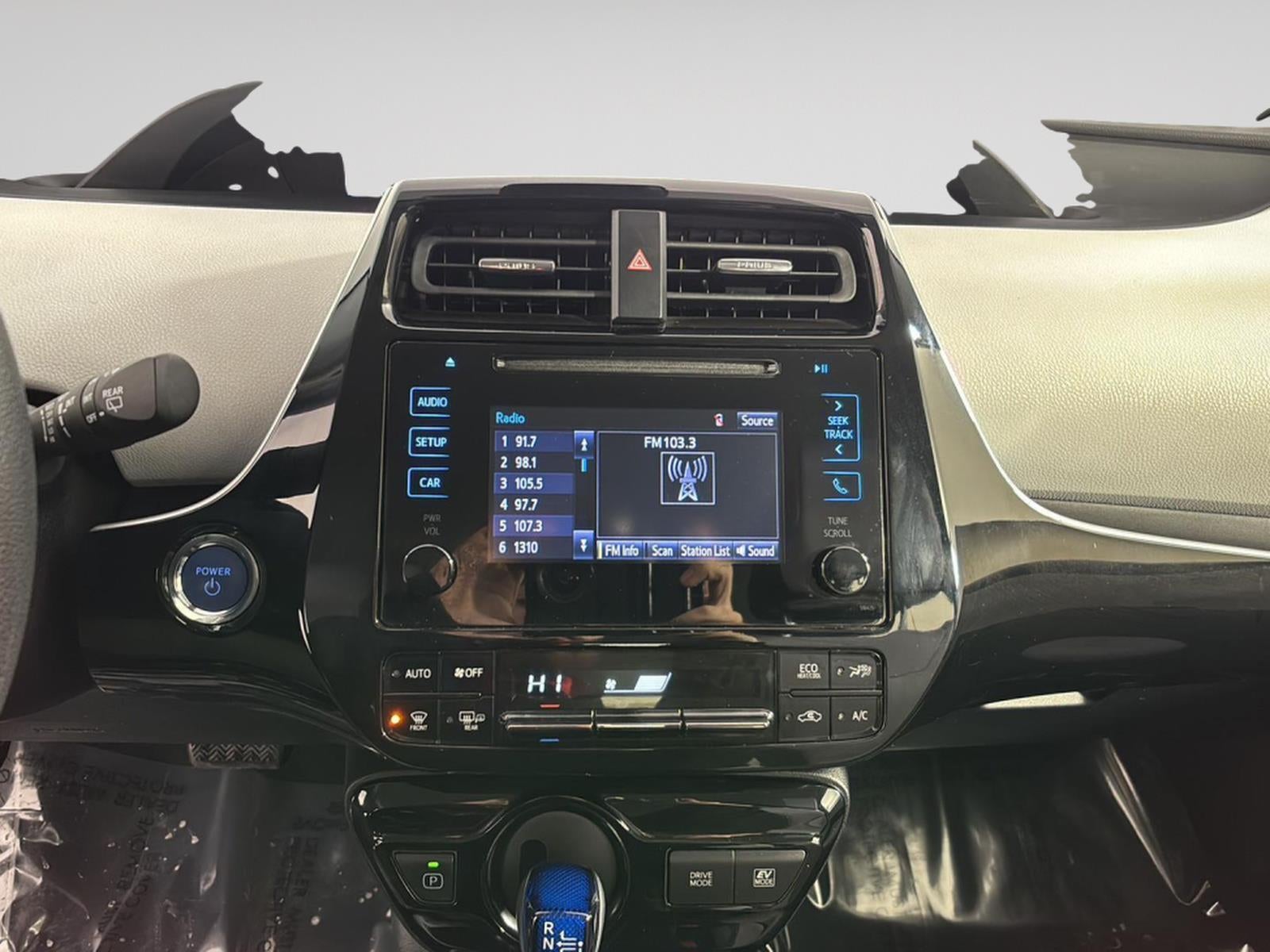 2019 Toyota Prius LE