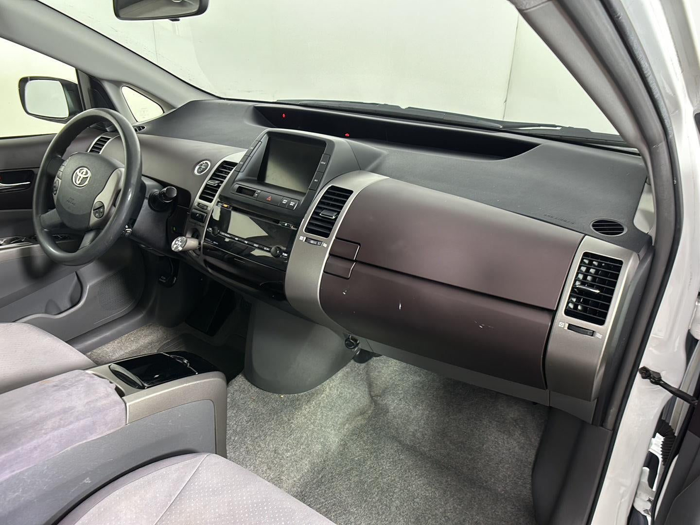 2004 Toyota Prius BASE