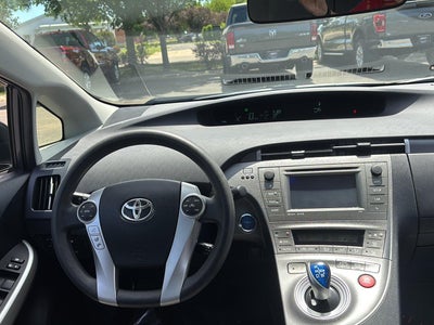 2014 Toyota Prius Plug-in Hybrid Base