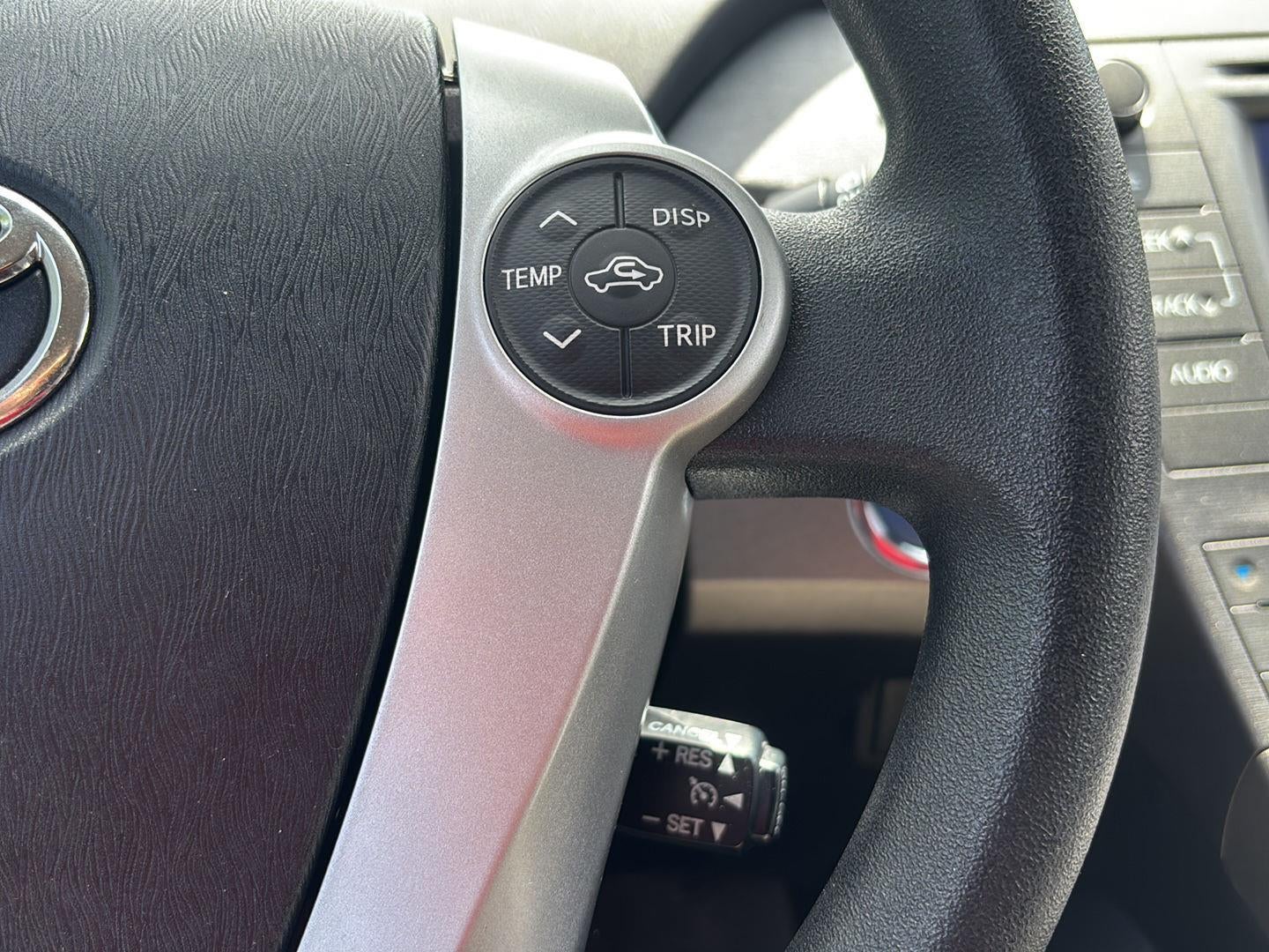 2014 Toyota Prius Plug-in Hybrid Base