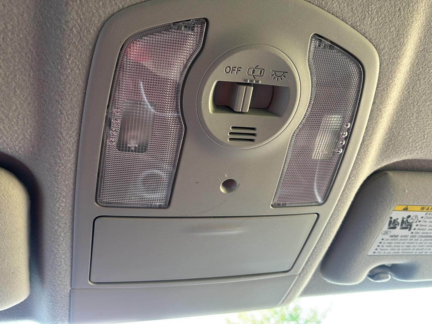 2014 Toyota Prius Plug-in Hybrid Base