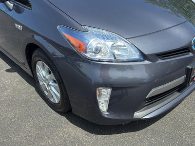 2014 Toyota Prius Plug-in Hybrid Base