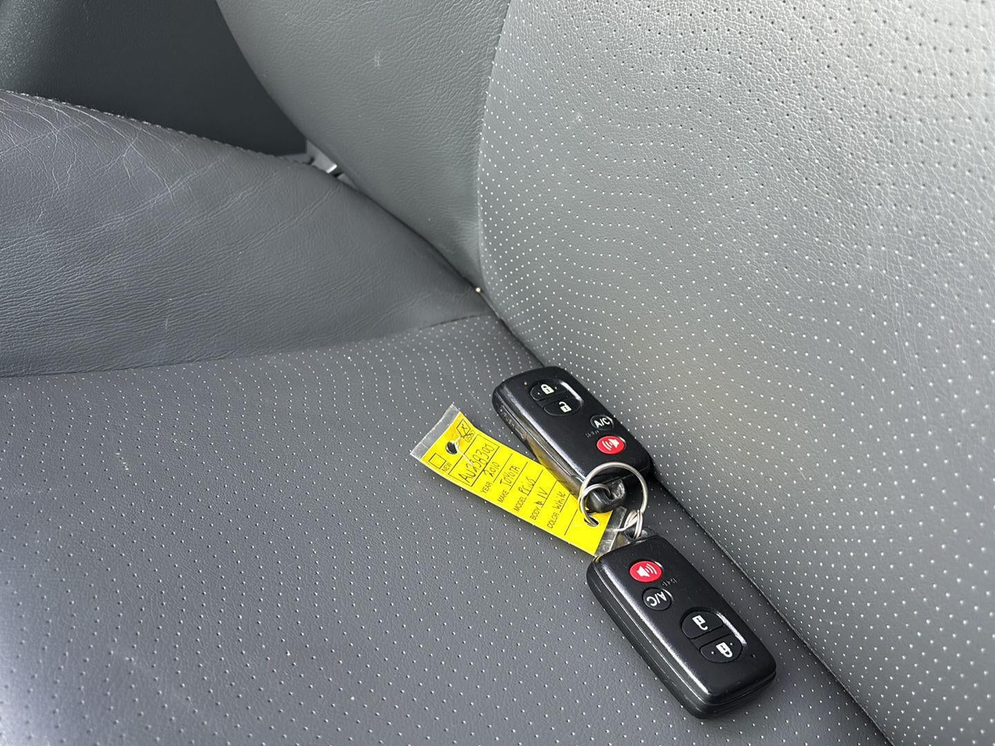 2010 Toyota Prius IV