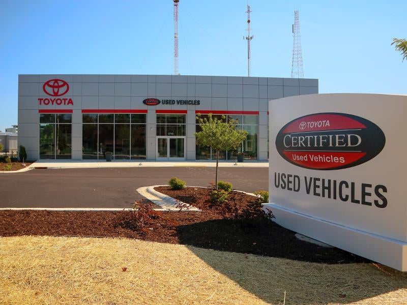 2010 Toyota PRIUS BASE